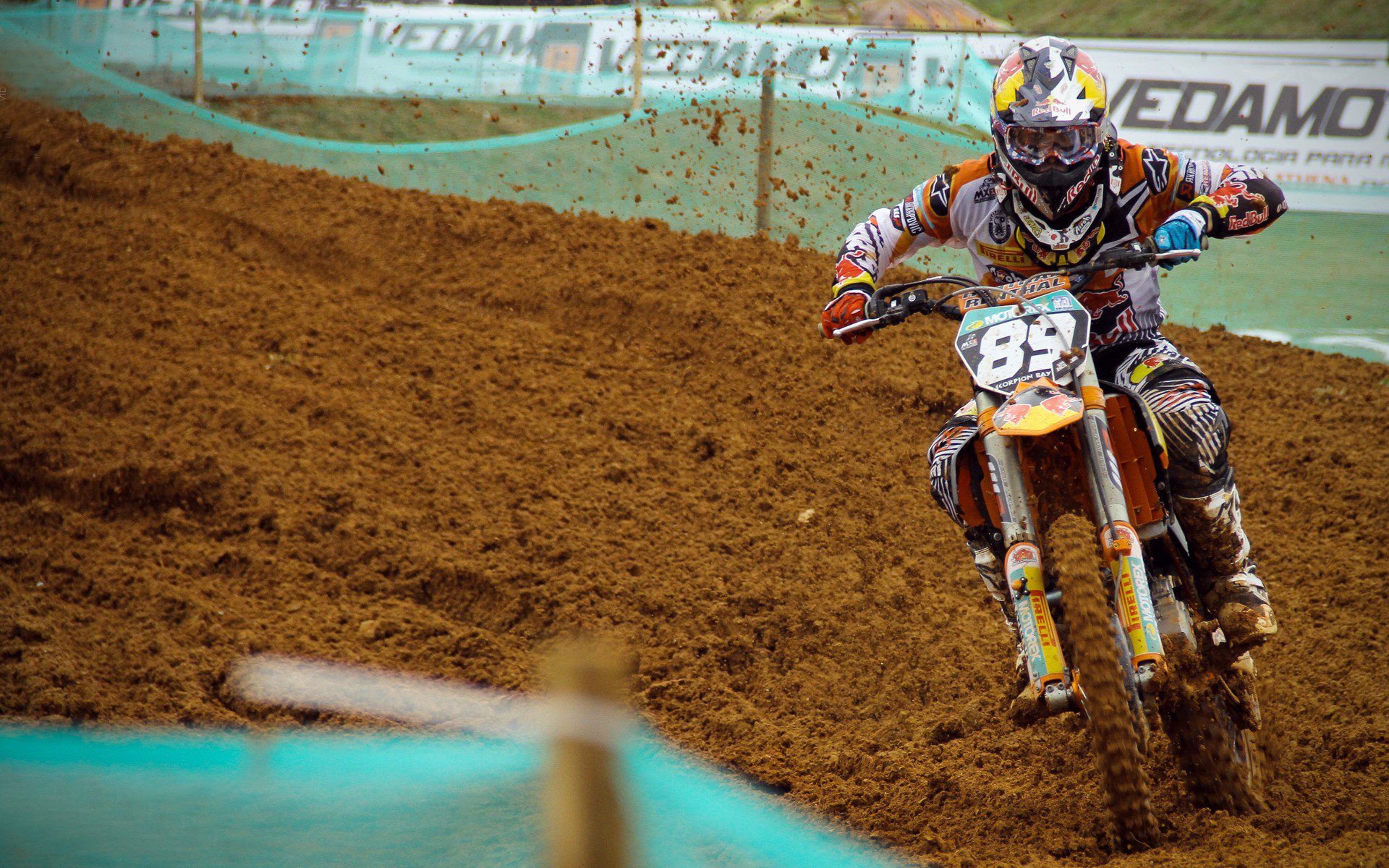 陈佳关键一跳定胜局